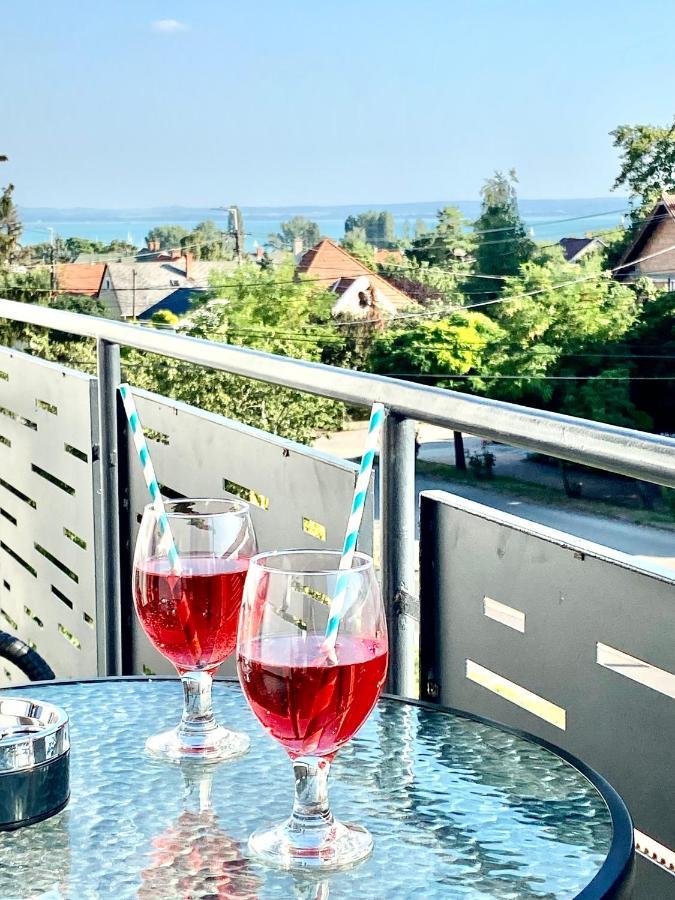 Azur Panorama Apartman อัลโชเอิร์ช ภายนอก รูปภาพ