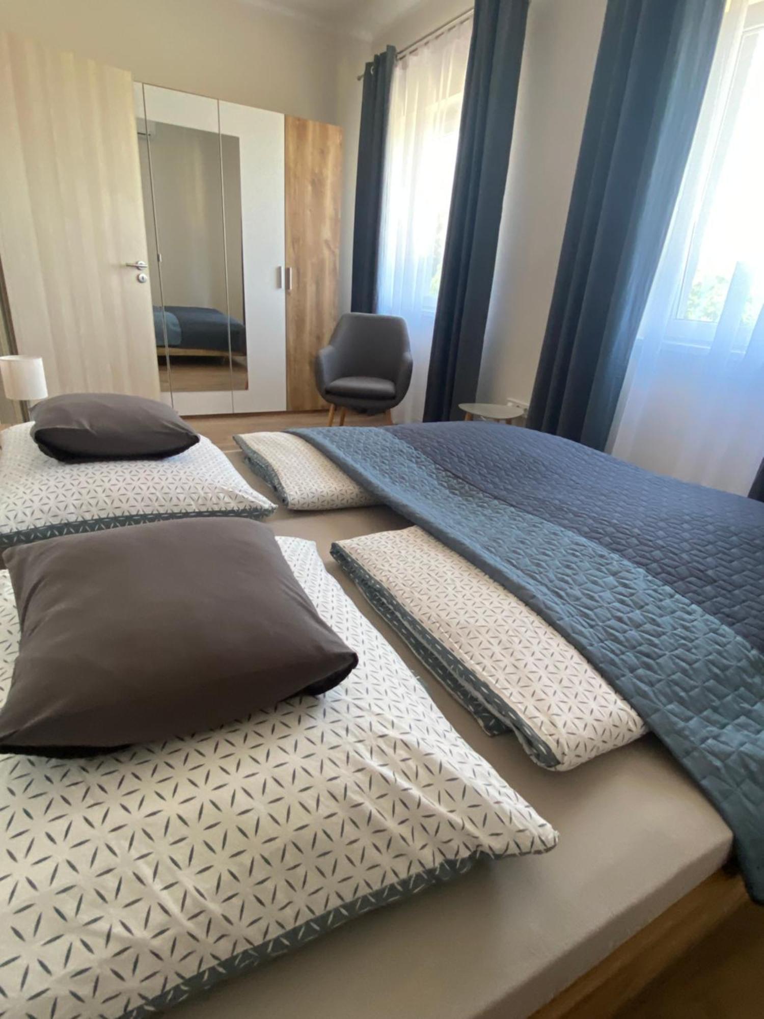 Azur Panorama Apartman อัลโชเอิร์ช ภายนอก รูปภาพ